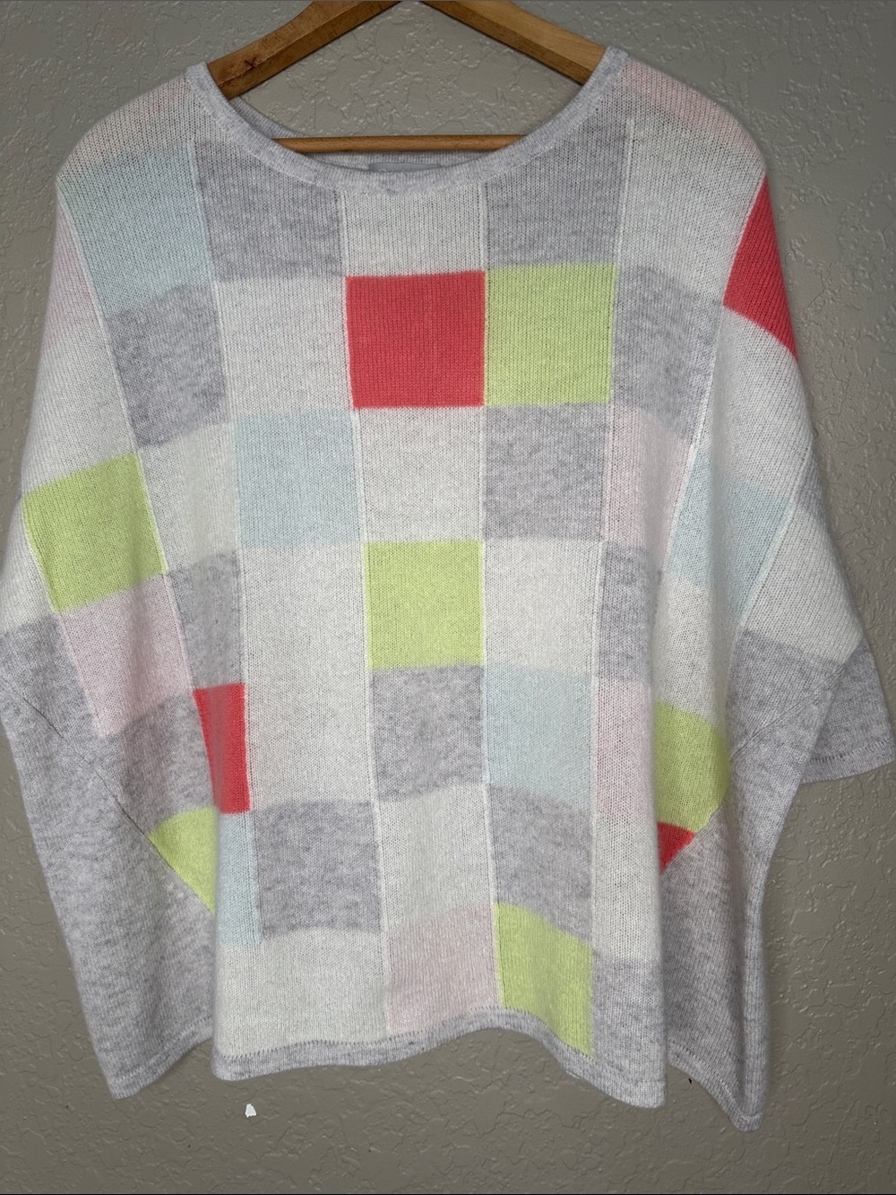 Pure Collection 100% cashmere Pastel Block-Print Sweater
